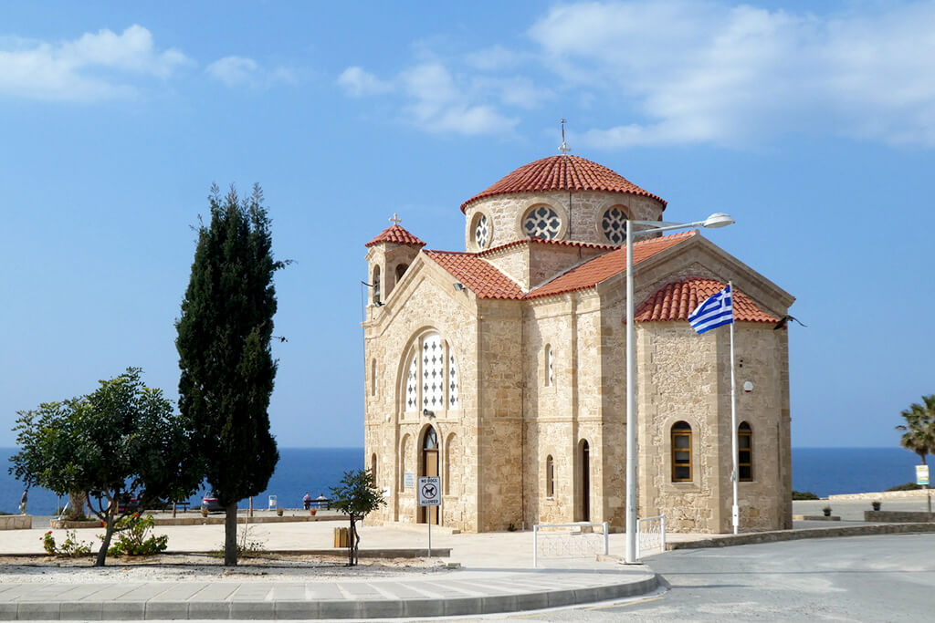 Agios Georgios : 