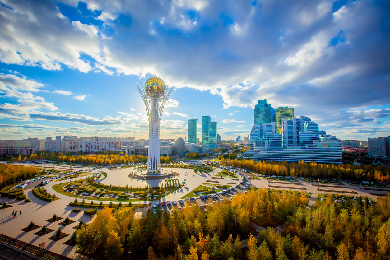 Nur-Sultan (Astana) : 