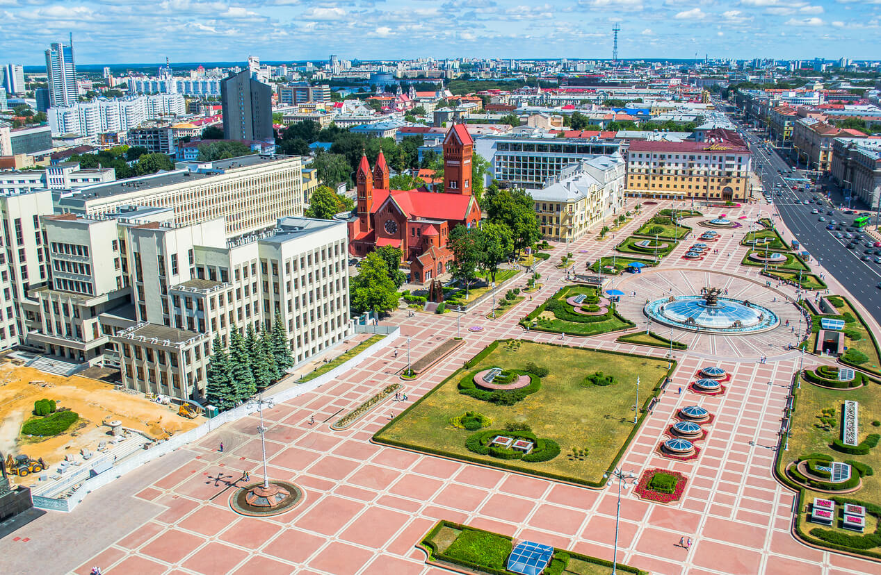 Minsk : Place de l’indépendance à Minsk