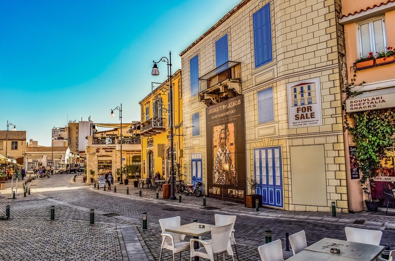 Larnaka : Larnaca