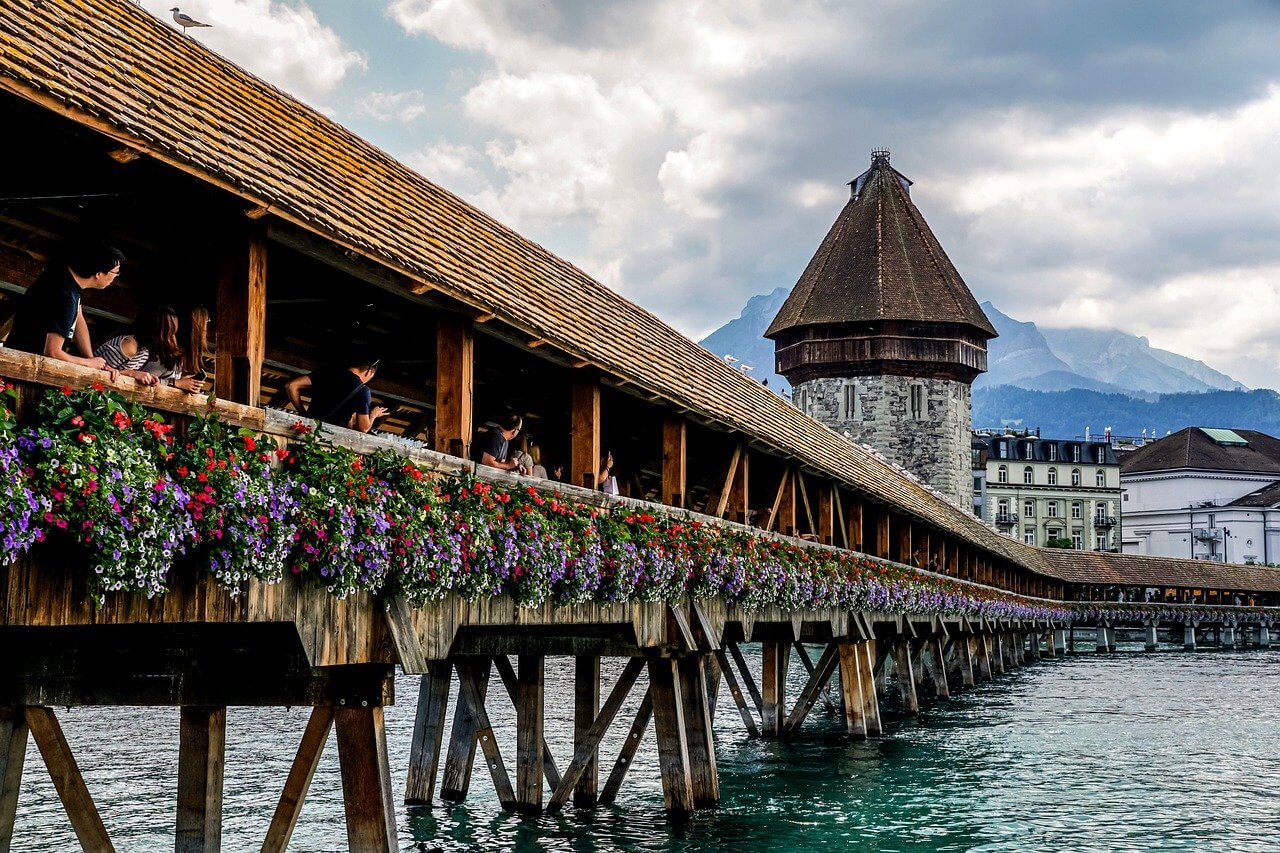 Lucern : Lucerne