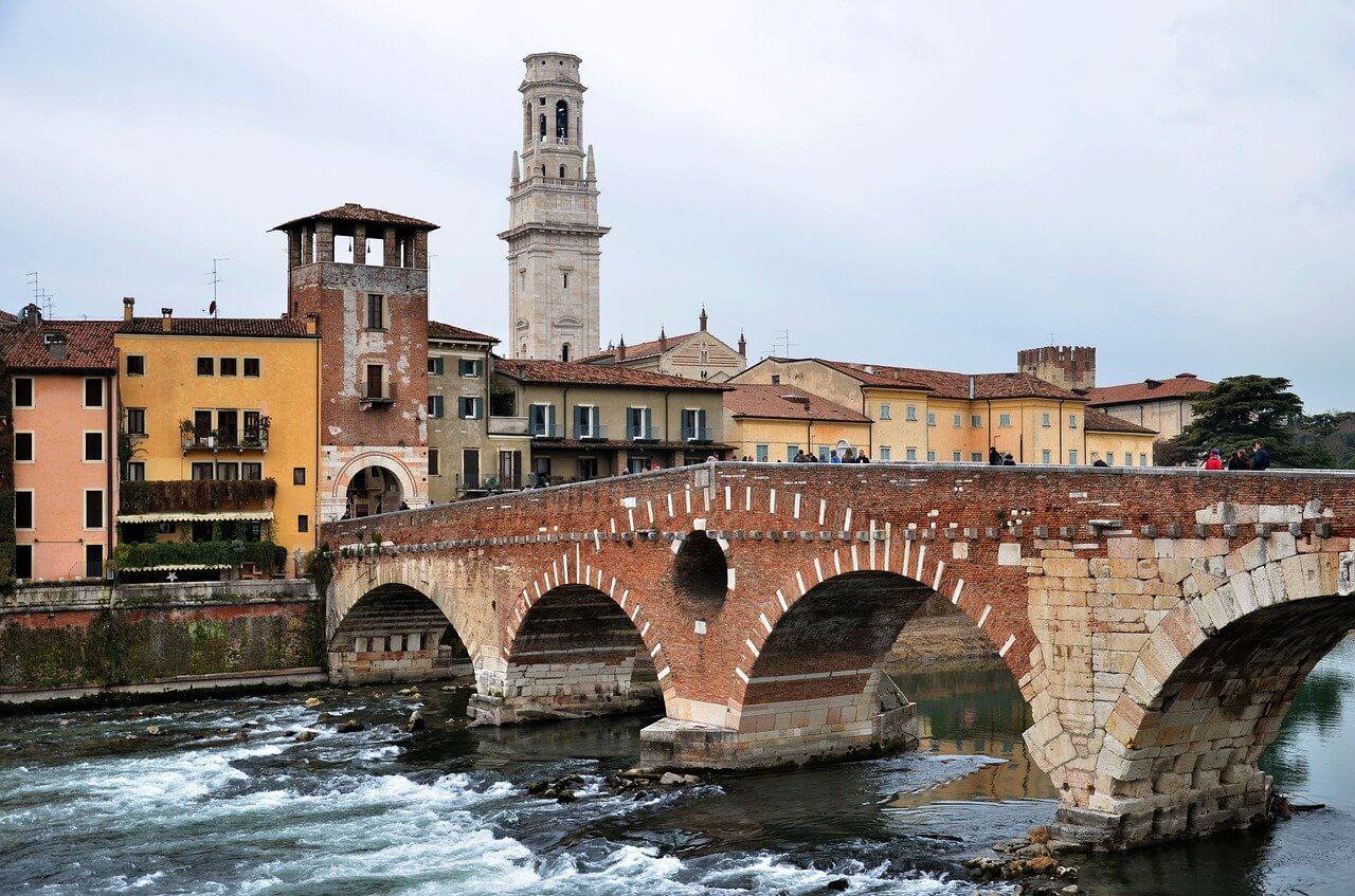 Verona : Vérone