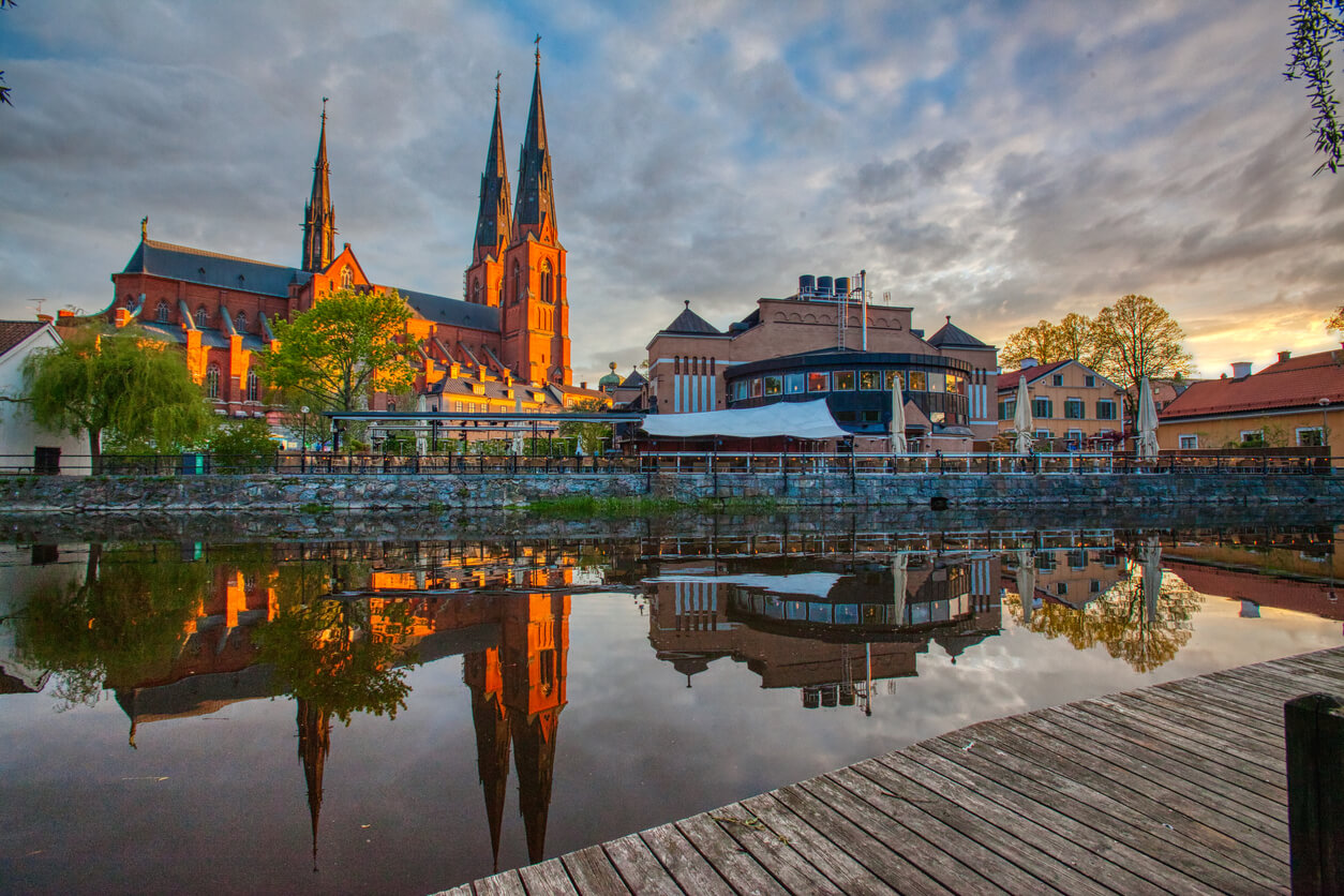 Uppsala : Uppsala