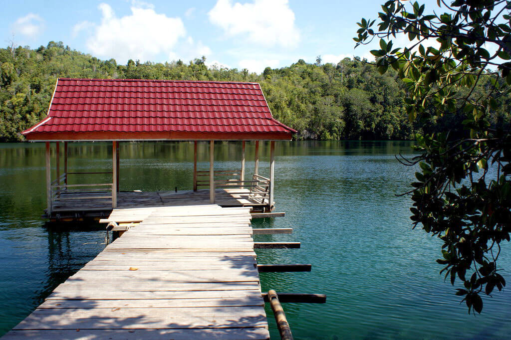 Togianské ostrovy : 